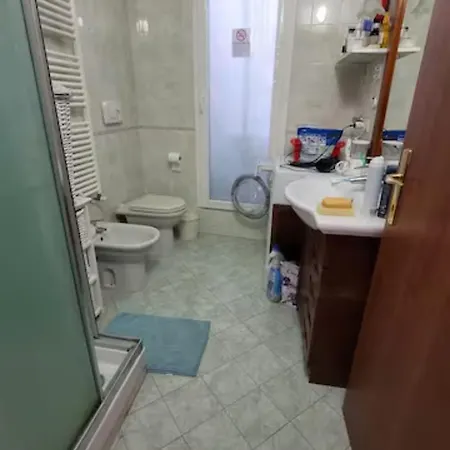 Bedroom And Loft Maison d'hôtes Bologne